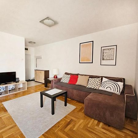 Sonata 1 Apartment Belgrade Luaran gambar