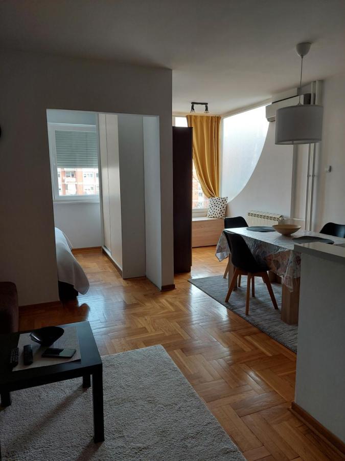 Sonata 1 Apartment Belgrade Luaran gambar